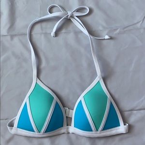 Victoria’s Secret Triangle PushUp Bikini Top